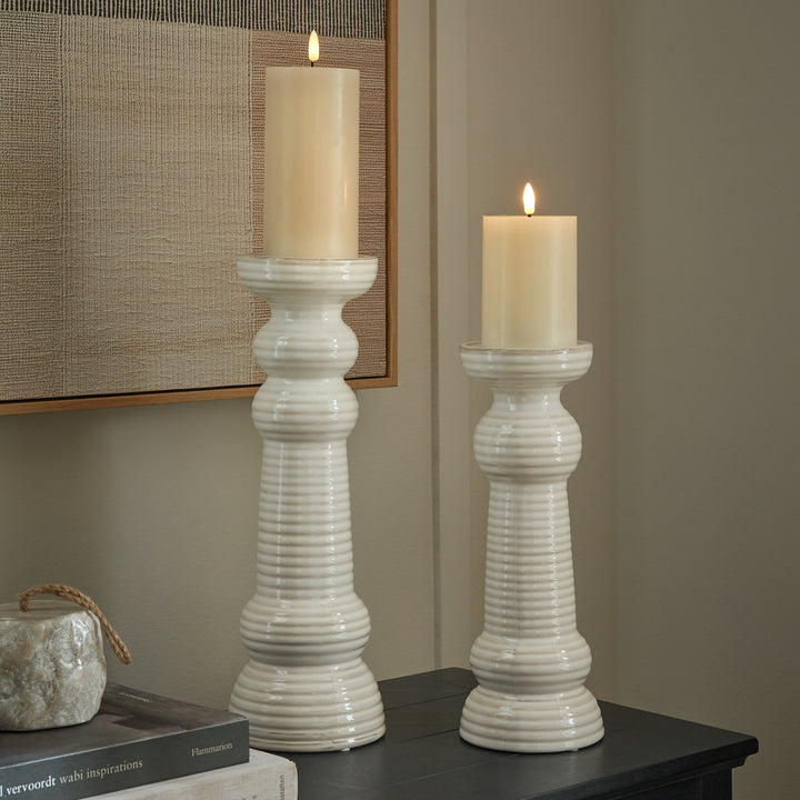 Grand & Glowing: Sile Large Pillar Candle Holder
