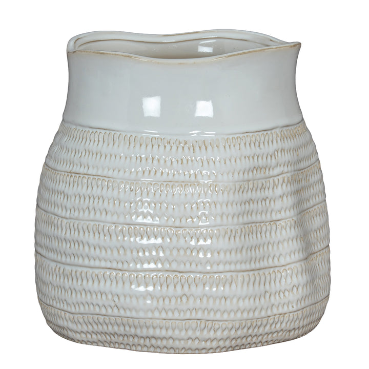 Organic Simplicity: The Tava Hewn Bud Vase