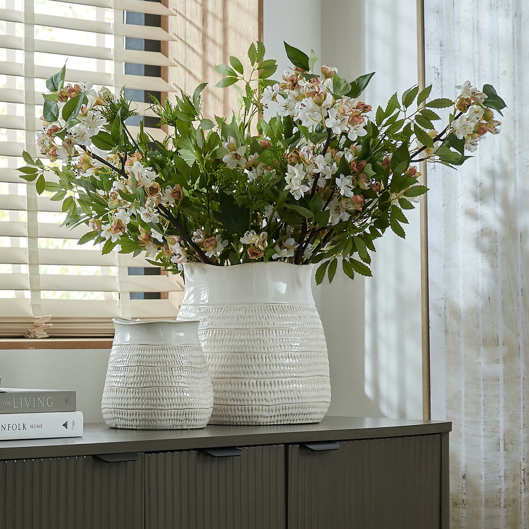 Organic & Robust: The Tava Wide Hewn Vase