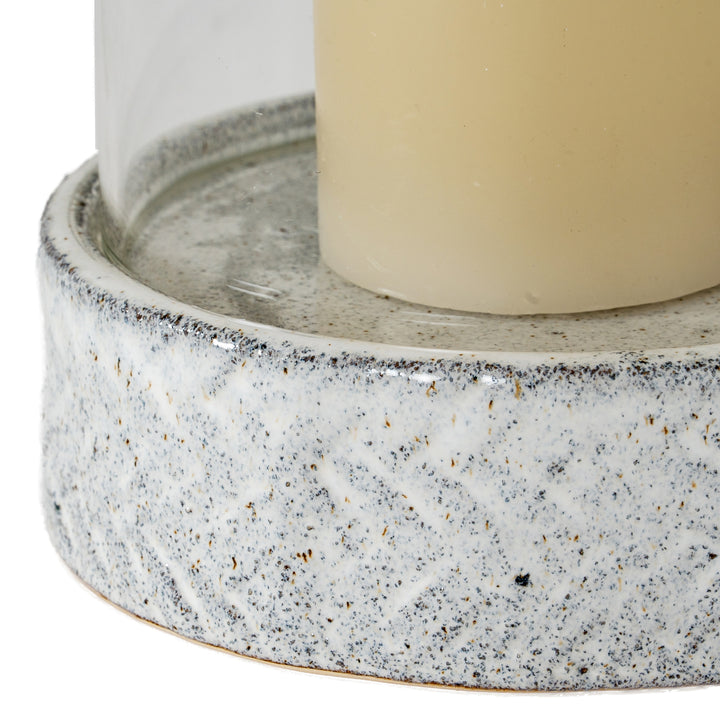 Cozy & Refined: Sona Medium Hurricane Lantern with Lid