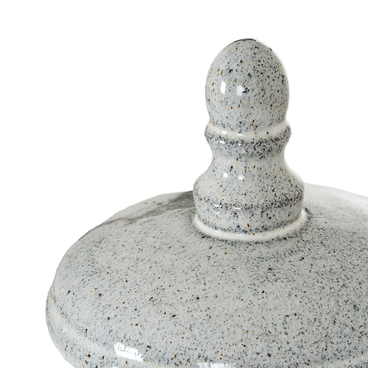 Cozy & Complete: Sona Large Hurricane Lantern with Lid