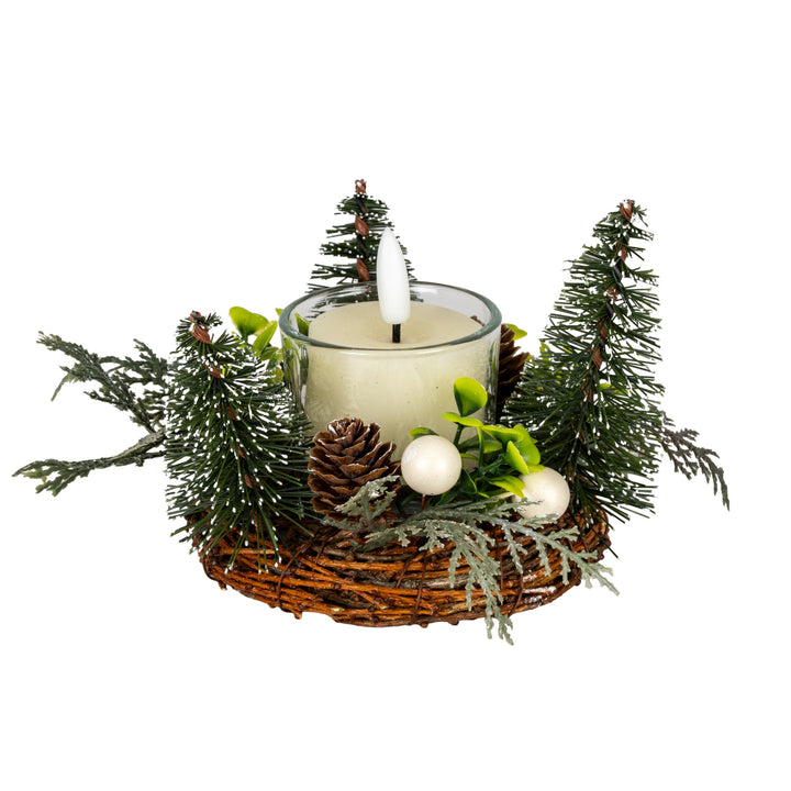 Small-Brush-Tree-Candle-Wreath-With-Berries-And-Pinecones