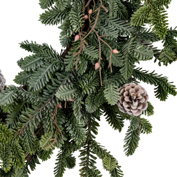 Woodland-Pine-Wreath-With-Pinecones