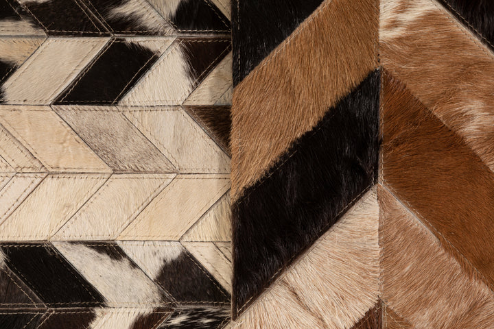 Safira Large Rug in Genuine Leather with Natural Patchwork Design – 160 x 230cm
