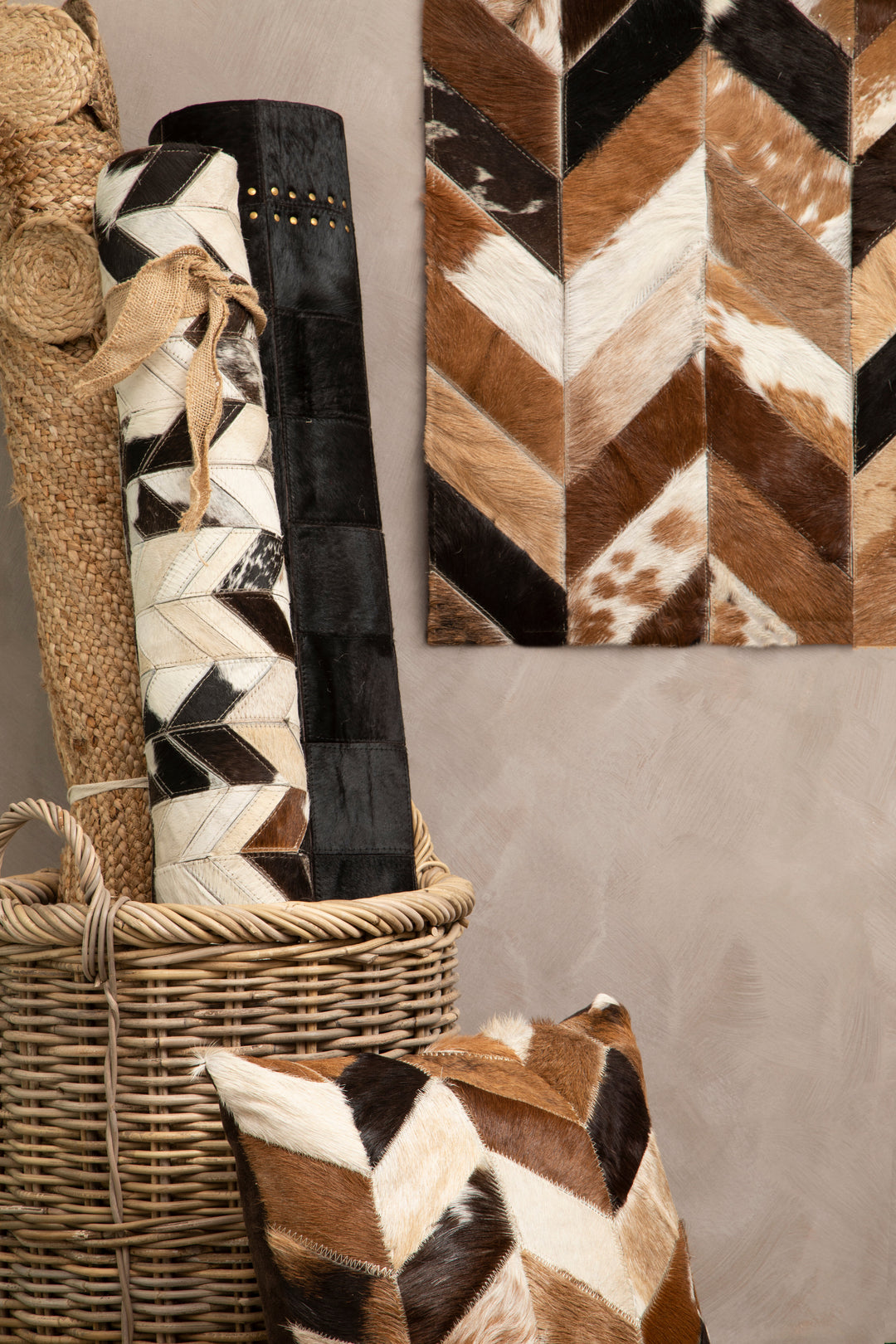 Safira Large Rug in Genuine Leather with Natural Patchwork Design – 160 x 230cm