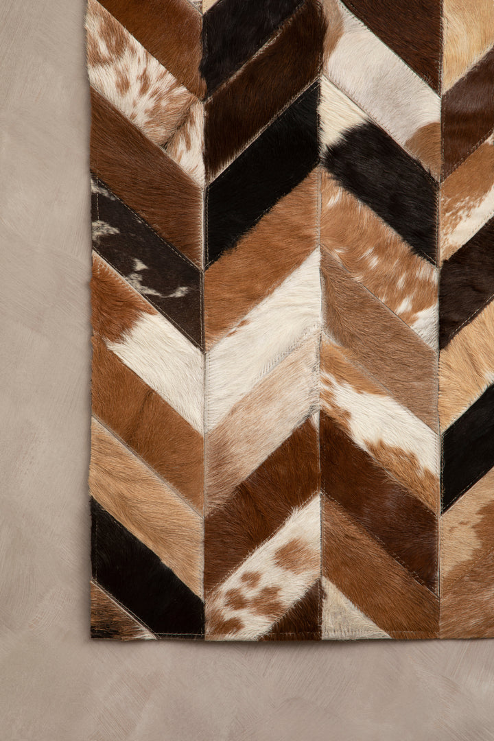 Safira Large Rug in Genuine Leather with Natural Patchwork Design – 160 x 230cm