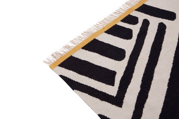 Bosie Rug with Multicoloured Pattern