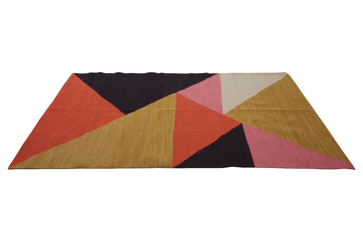 Bosie Villon Rug with Triangular Pattern Design