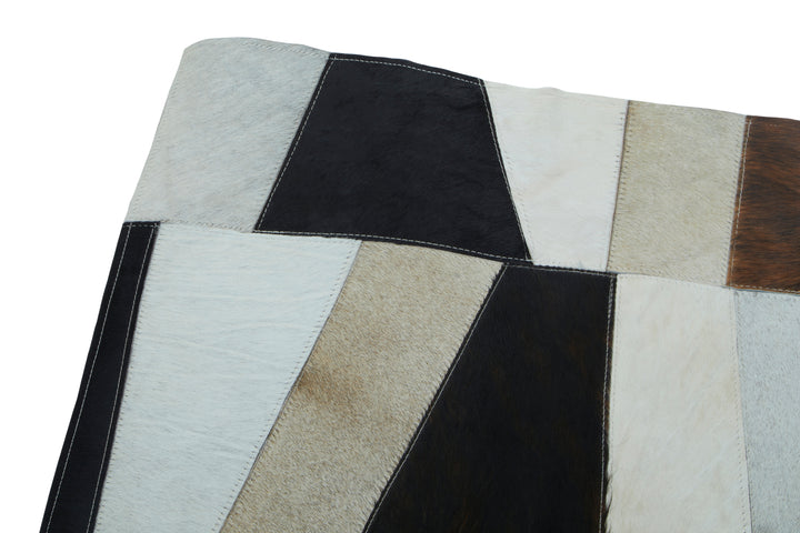 Bosie Safira Small Rug with Striped Pattern