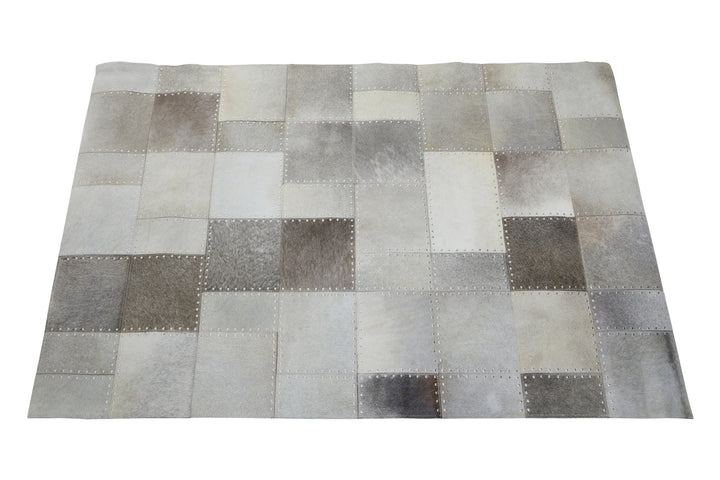 Bosie Safira Small Rug in Grey Tone Finish
