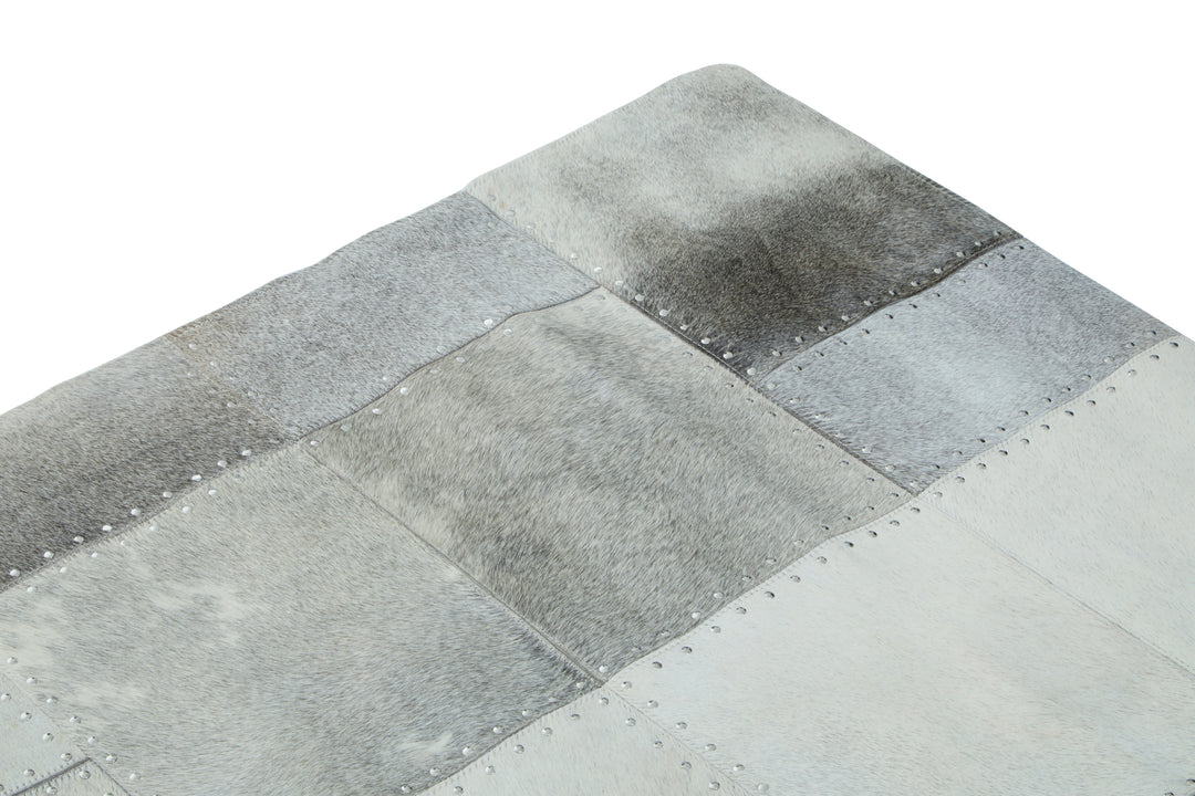 Bosie Safira Large Rug in Grey Tone Finish