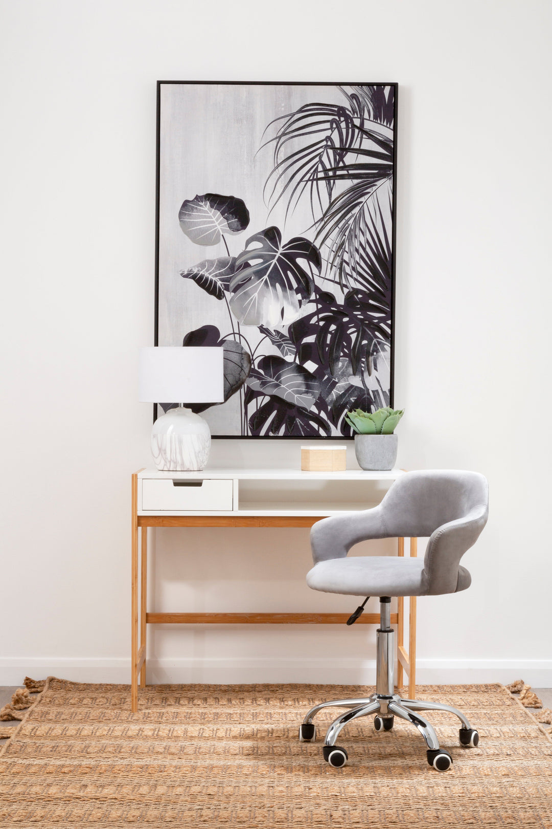Astratto Wall Art in Solid Black Finish