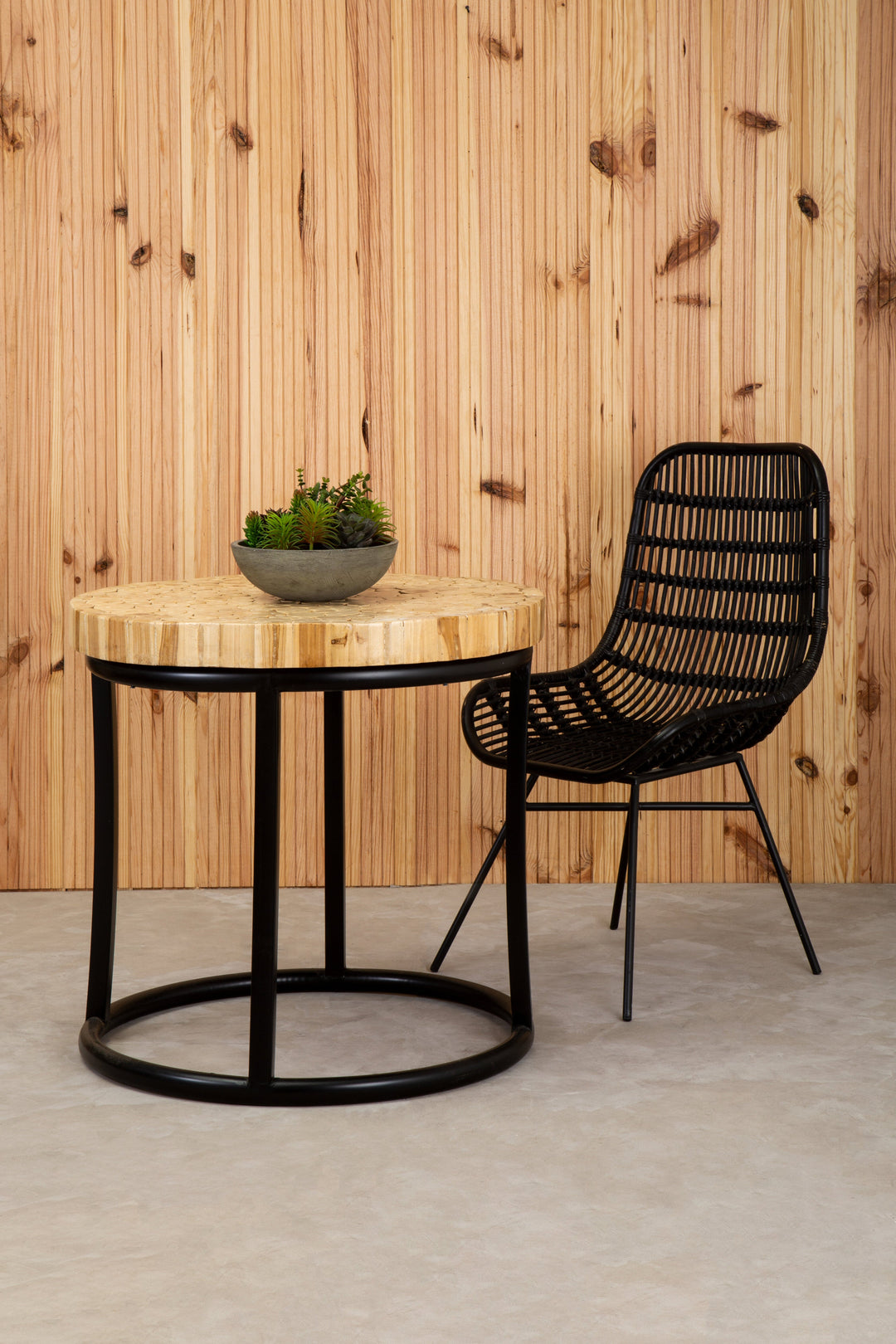 Malang Round Table with Iron Frame Base