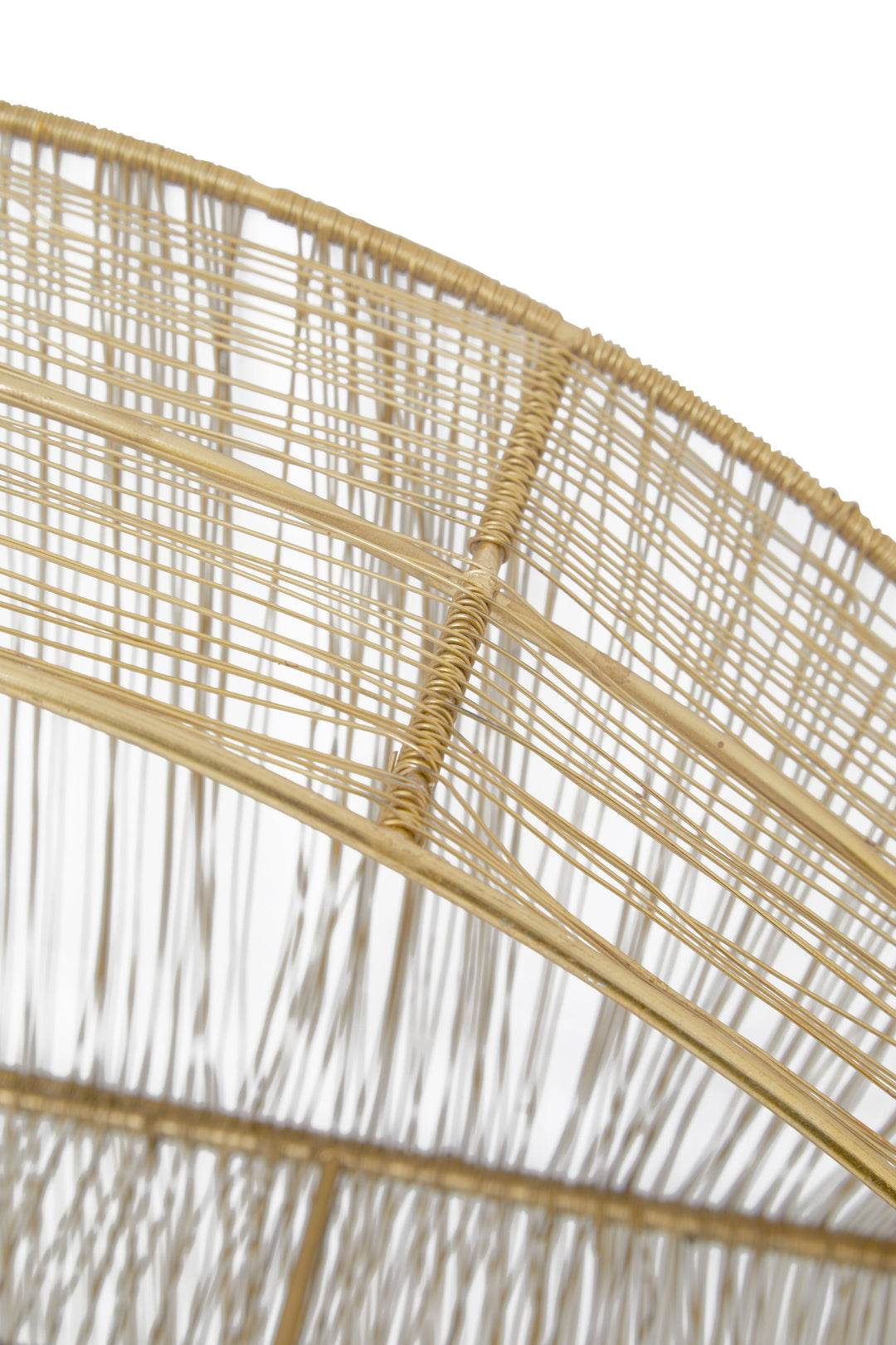 Enzo Round Wall Shelf in Gold Wire Frame