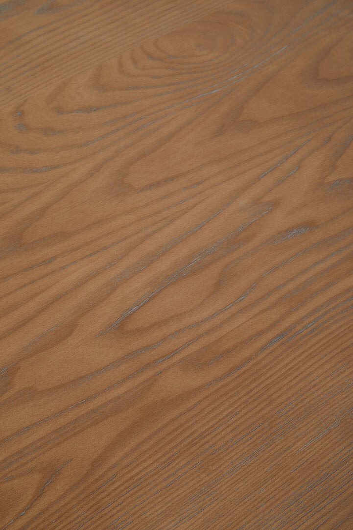 Lymm Oak Round Dining Table