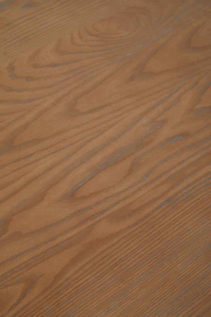 Lymm Oak Round Dining Table