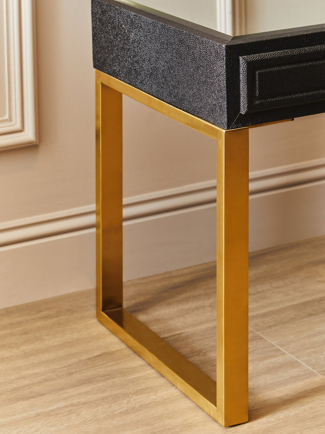 Cardoba Faux Shagreen 1-Drawer Side Table