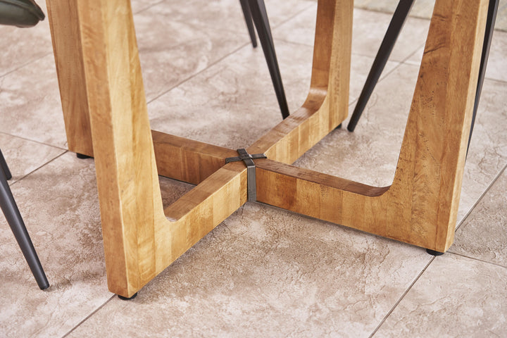 Arvellae Round Dining Table
