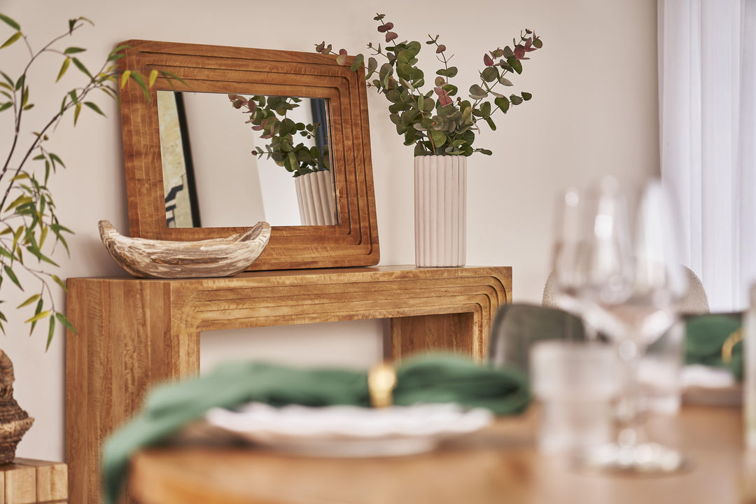 Arvellae Mirror