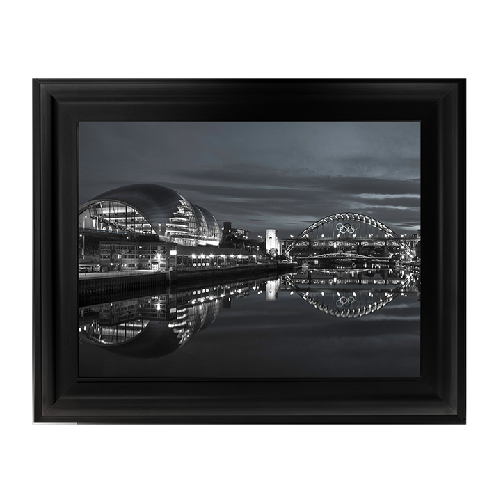CY070 The Sage Gateshead and the Tyne bridge, Newcastle Upon Tyne I