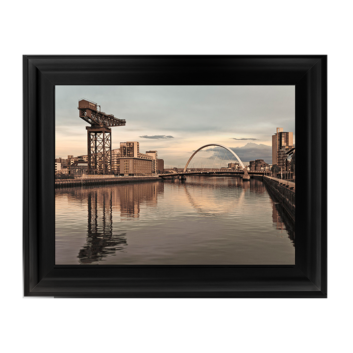 CY023 View along the river Clyde II