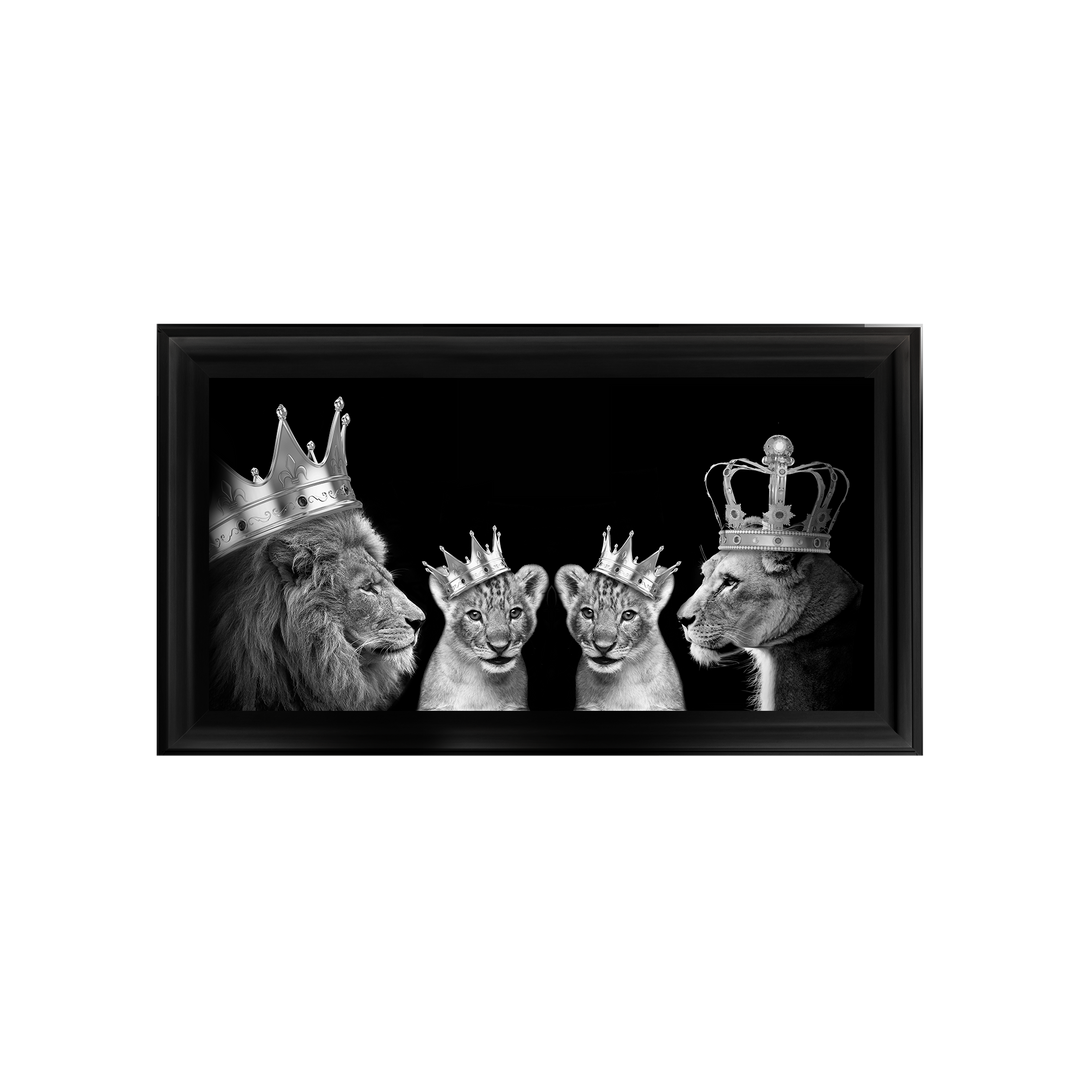 Lion family of 4 (Silver Crowns)