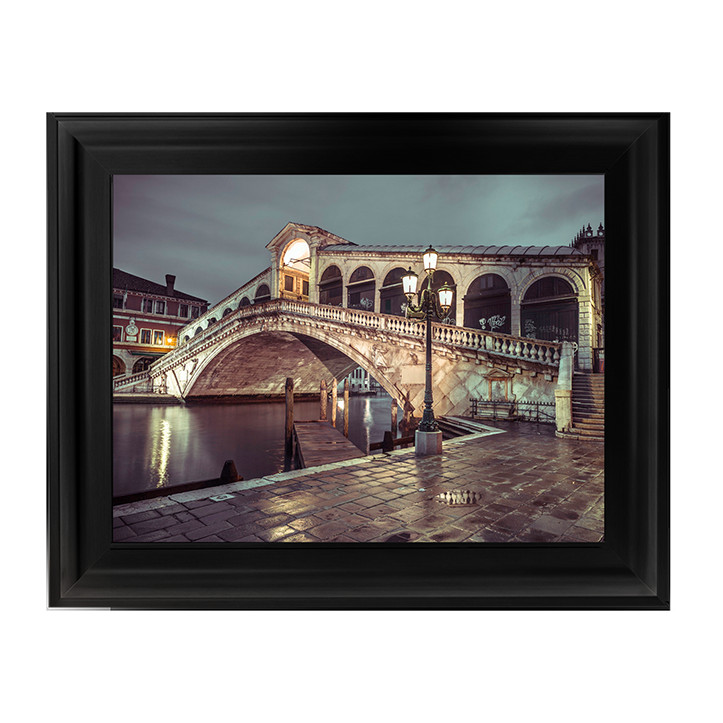 CY077 Rialto Bridge at night, Venice, Italy I