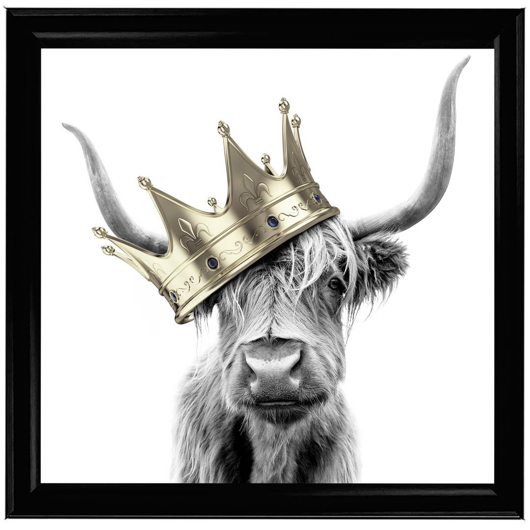 AN347 Crowned Cow Gold