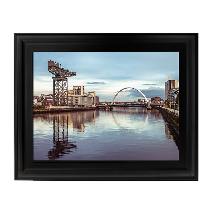 CY022 View along the river Clyde