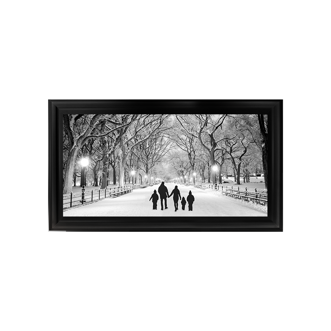 FG375  Family Walk