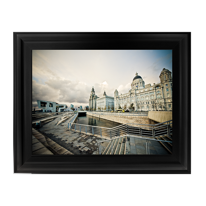 CY037 Three Graces at Dusk