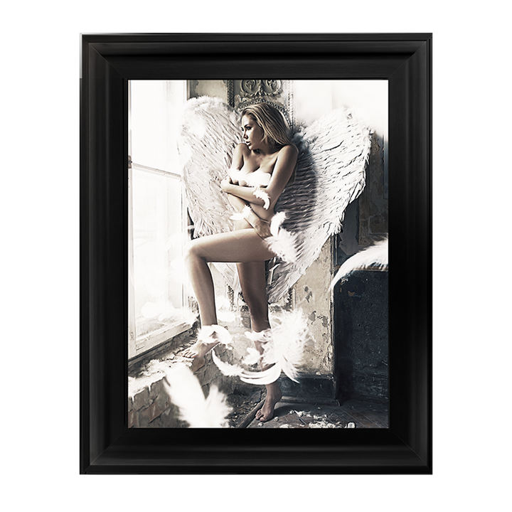 FG072 Angel by the window