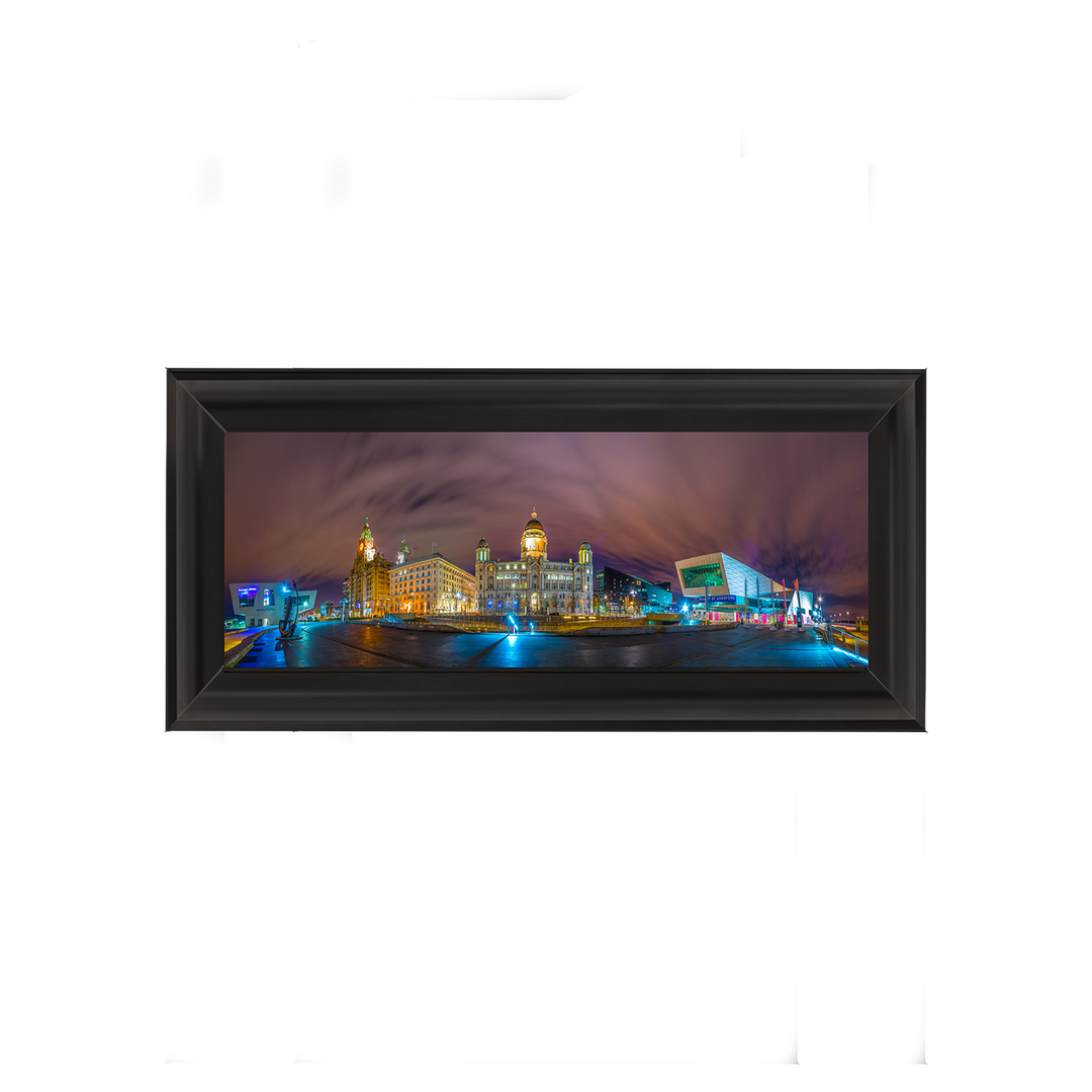 CY040 Night panorama of Three Graces and the museum of Liverpool