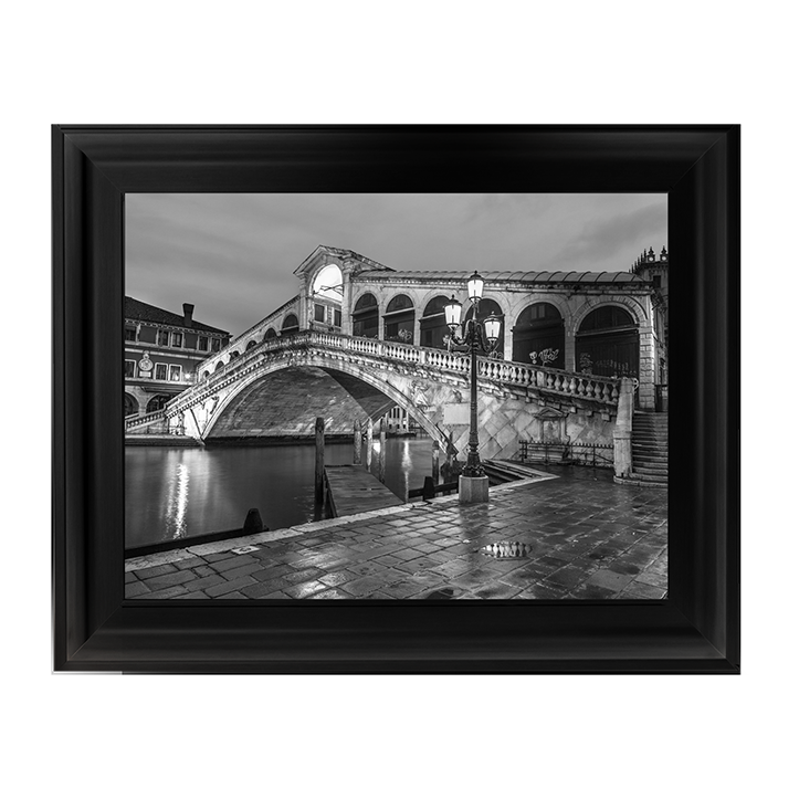 CY078 Rialto Bridge at night, Venice (Black and white)