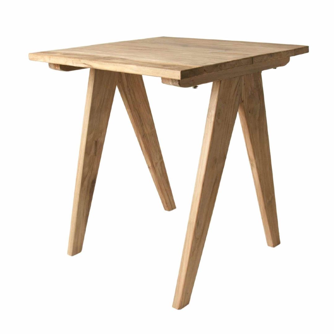 Wynthor Bistro Table