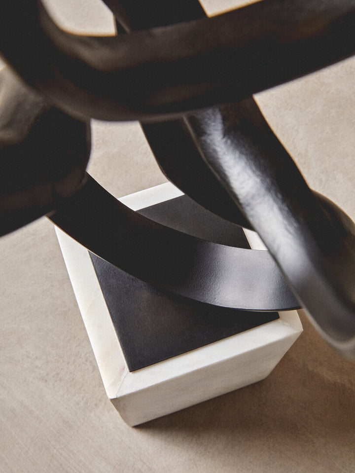 Breeze Black Finish Aluminium Knot Sculpture