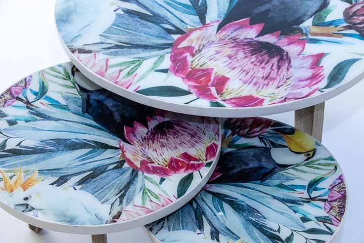 Ismere Table Protea Print - Medium
