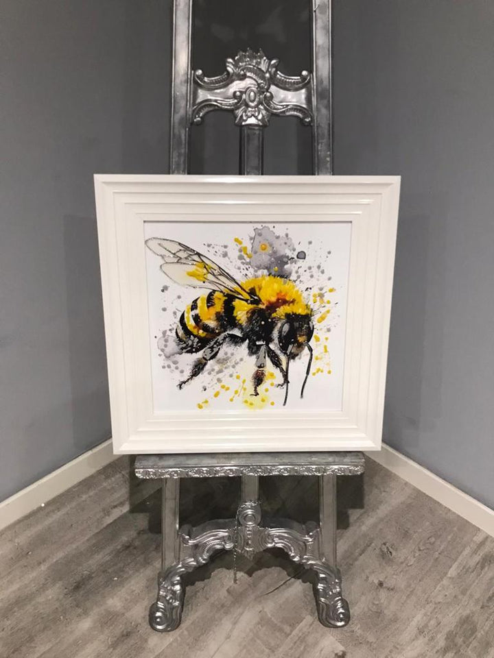 AN956 Honey Bee