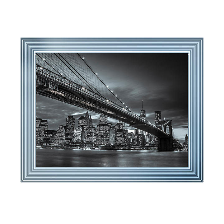 CY064 Brooklyn Bridge and lower Manhattan skyline at dusk