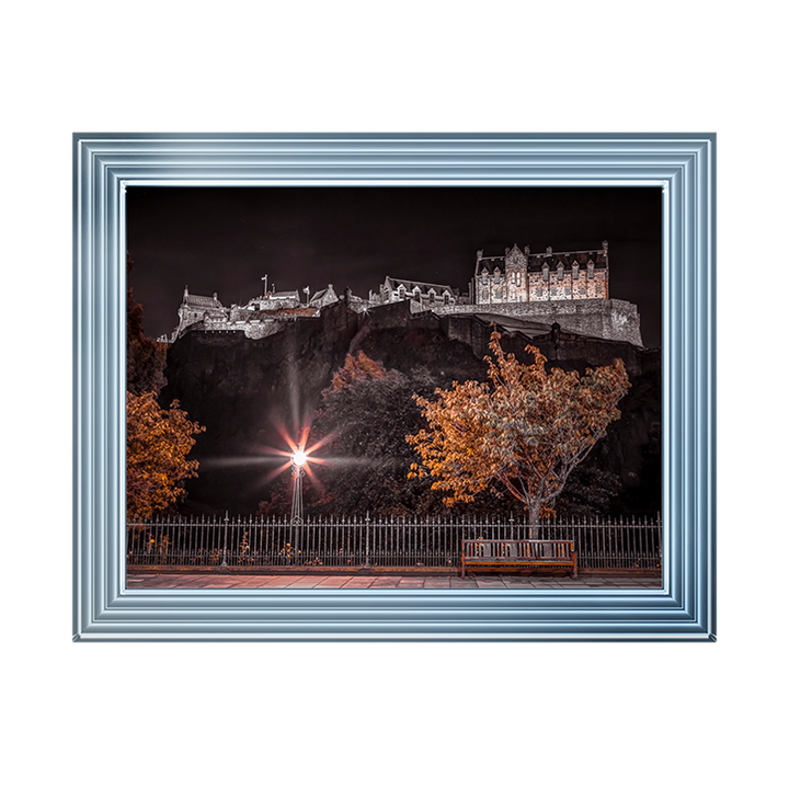CY018 Edinburgh Castle at night