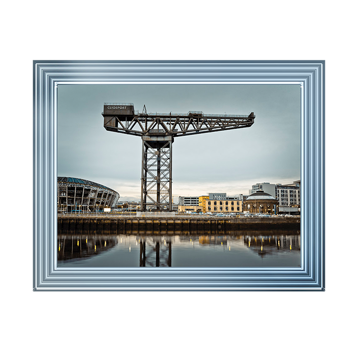 CY025 Finnieston crane on River Clyde
