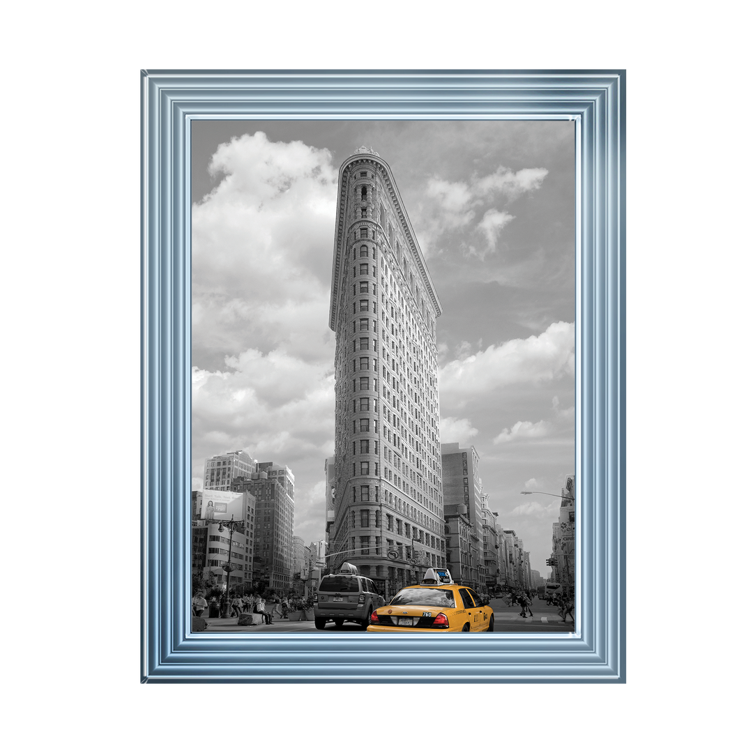 CY065 Yellow Cabs at Flatiron Building