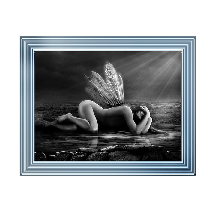 Ocean Fairy, Black and white