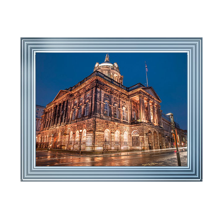 CY039 Town Hall Building at night