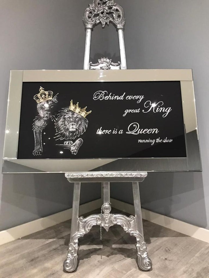TY280 Behind every great king there is a Queen