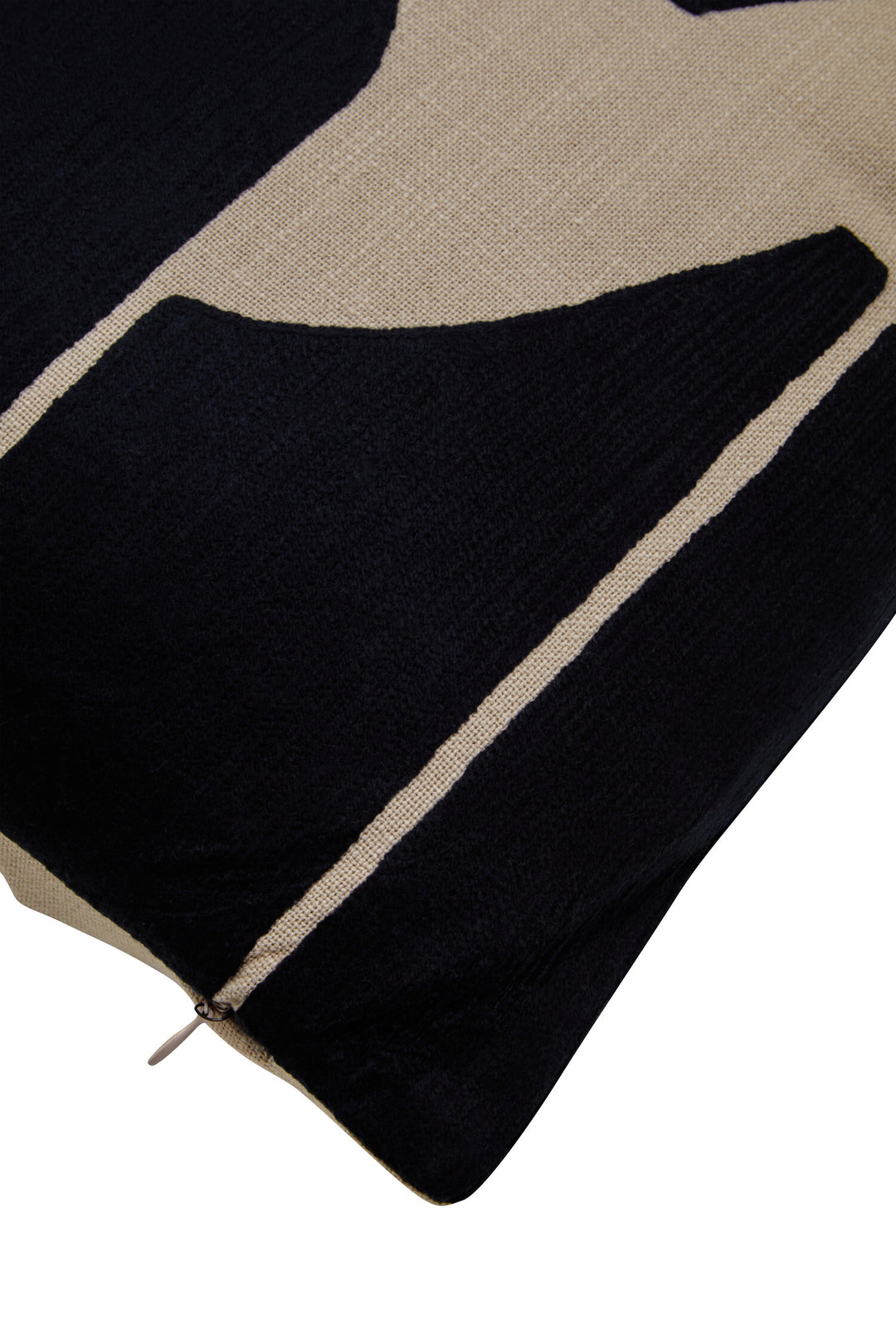Natural and Black Cushion Oakridge Square Ozella