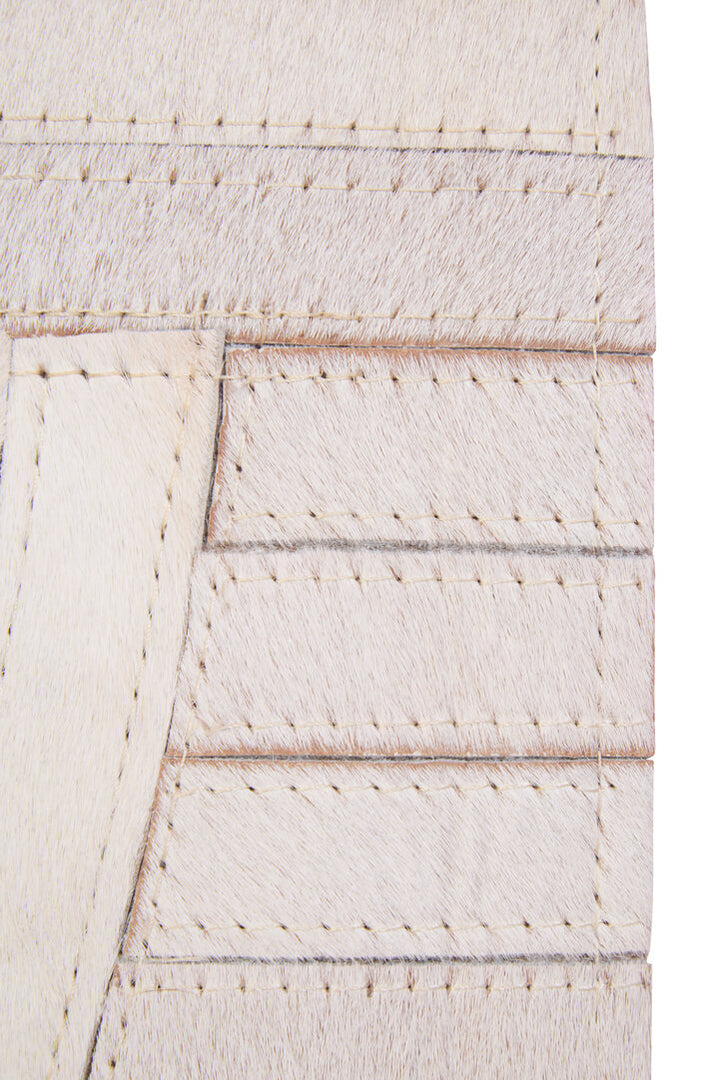 Oakridge Safira Hair-On-Leather Rug – Natural (Small)