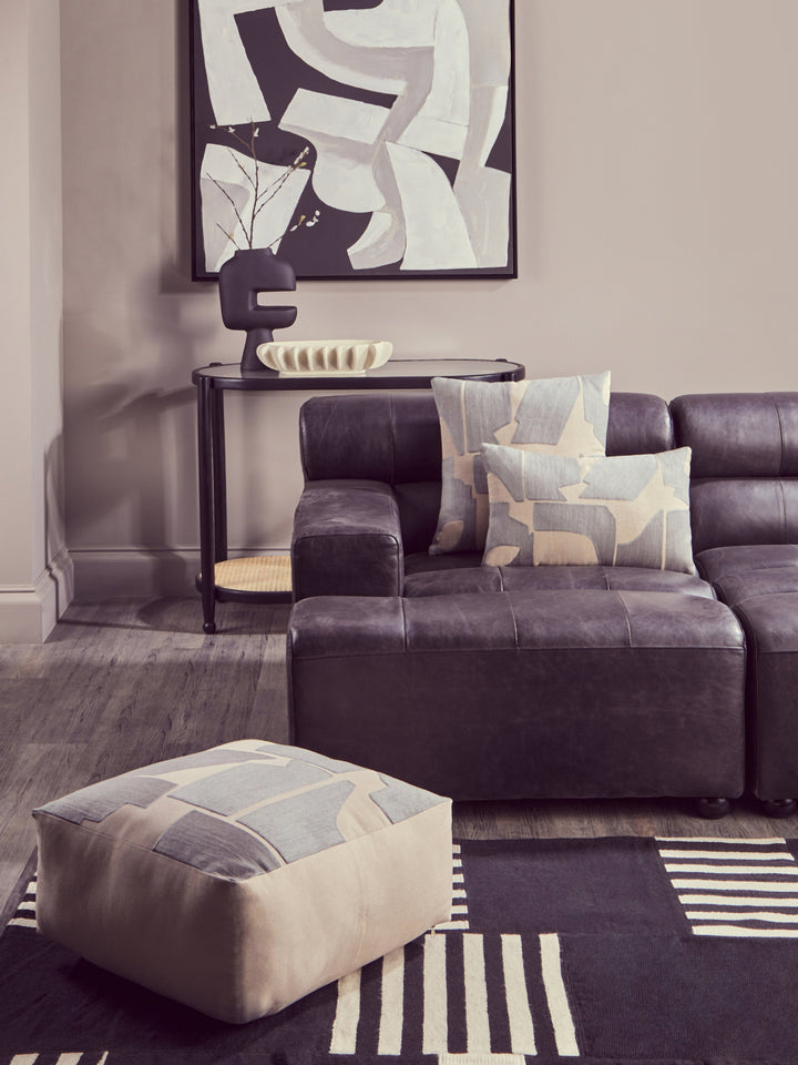 Regal Right-Facing Leather Chaise Lounger