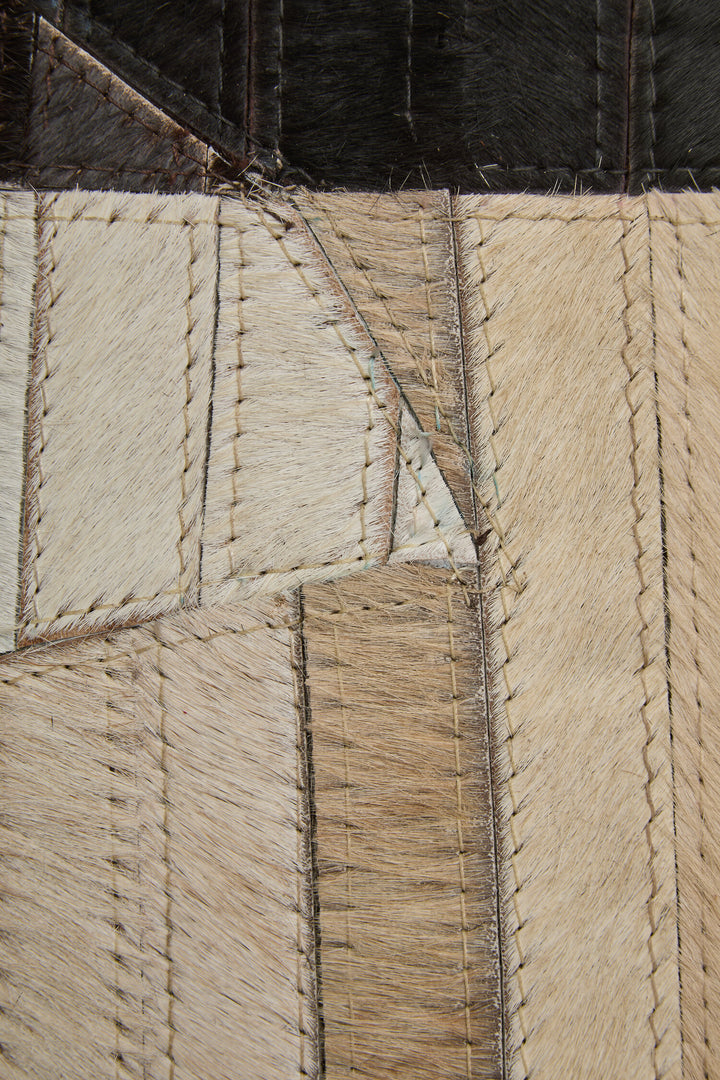 Leather Oakridge Abstract Safira Hair Rug On Small