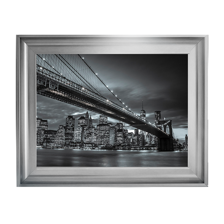 CY064 Brooklyn Bridge and lower Manhattan skyline at dusk